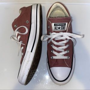 Size 8 Women’s Madison Converse Sneaker
